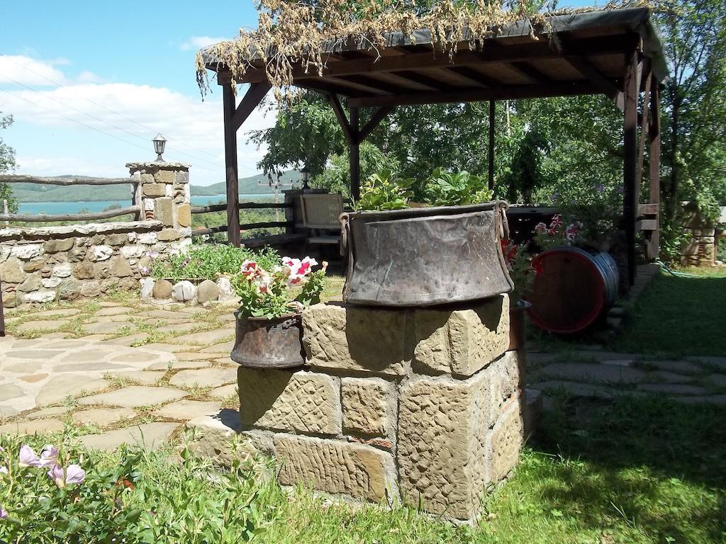 T'Asprolithia Villa Kalývia Fylaktís Eksteriør billede